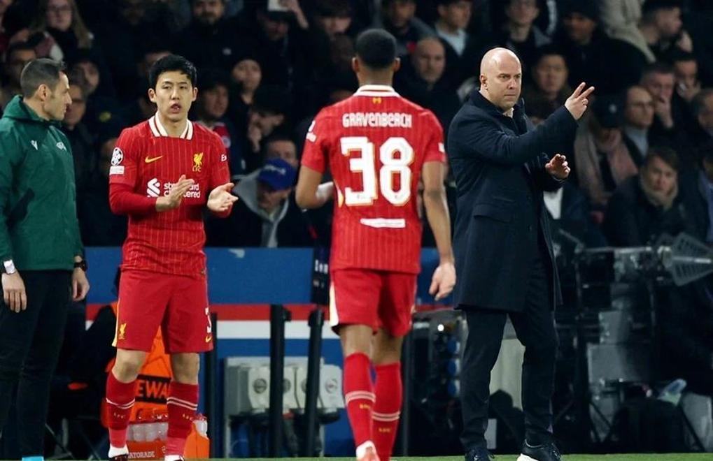 爱游戏网页版登录入口-利物浦痛失制胜球，克洛普团队遗憾落败的简单介绍