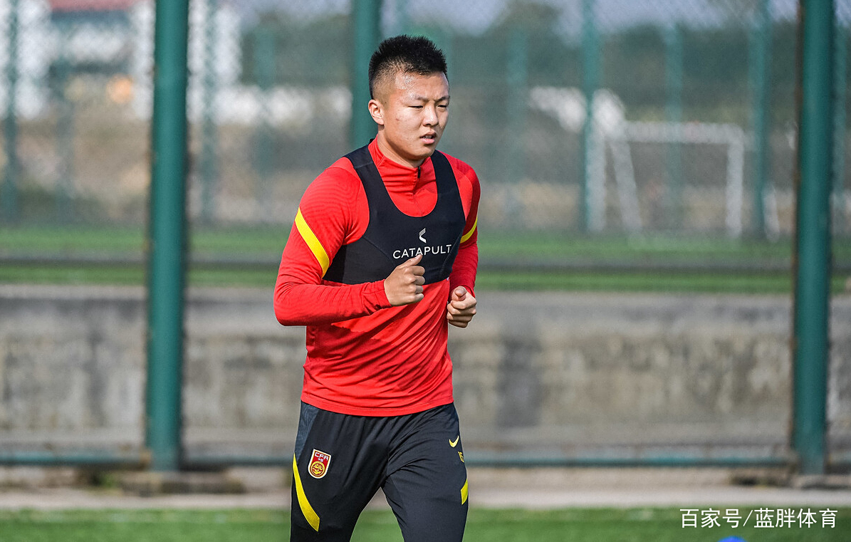 爱游戏平台-关于成都雄狮篮球队连胜在望，球员状态可圈可点的信息