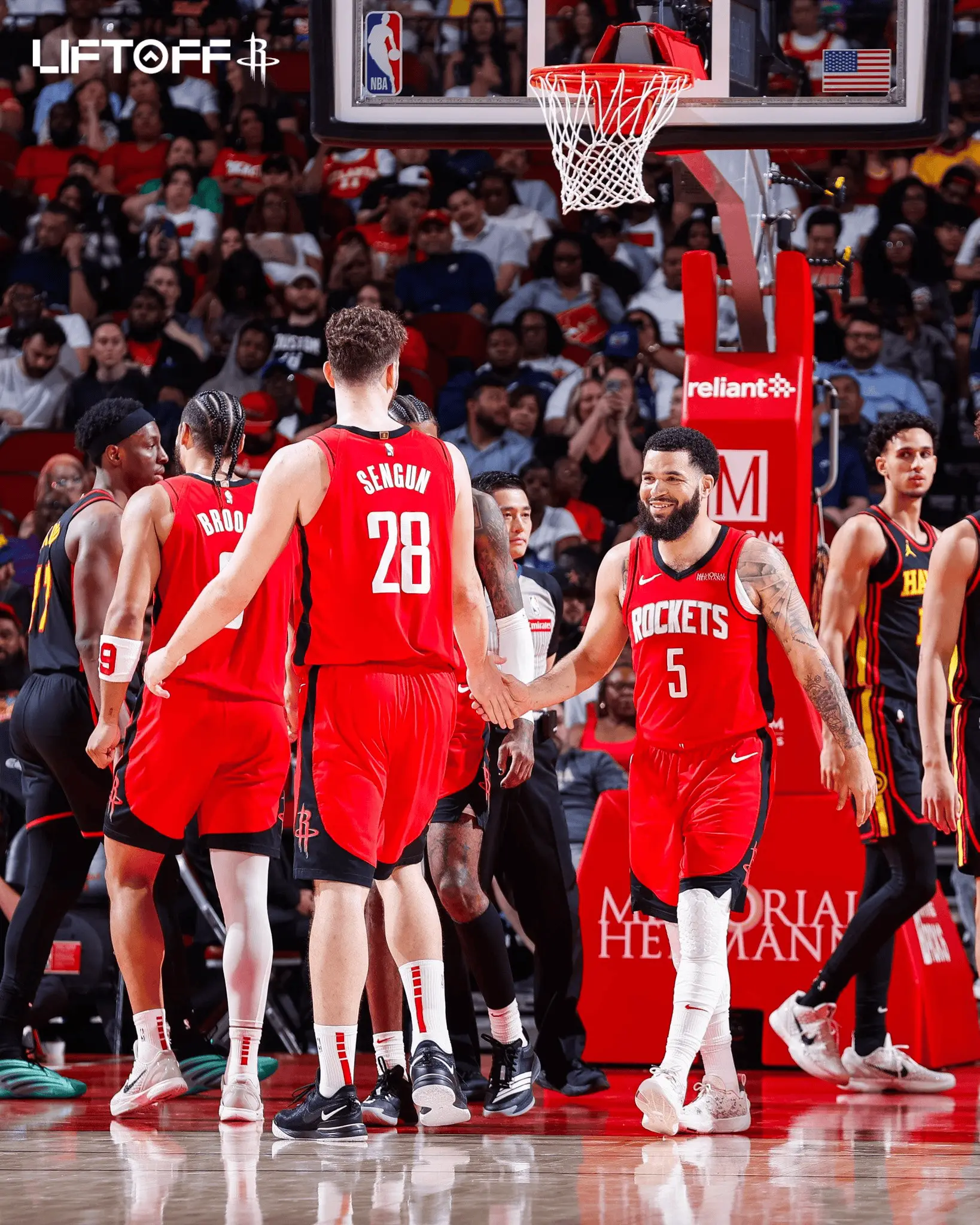 爱游戏网页版入口-火箭遭遇四连败，排名东部垫底