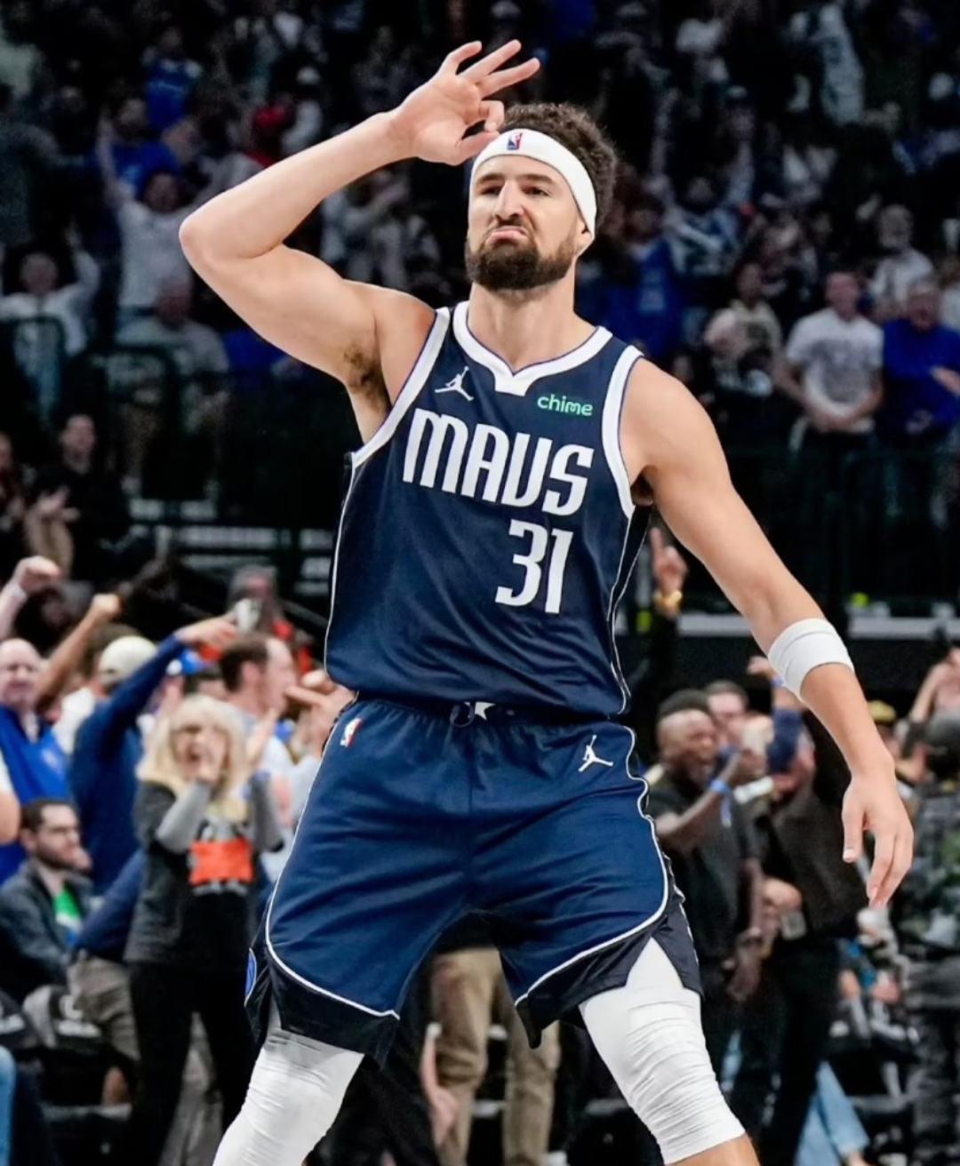 勇士全队欠佳,惨遭独行侠逆转 勇士全队欠佳,惨遭独行侠逆转