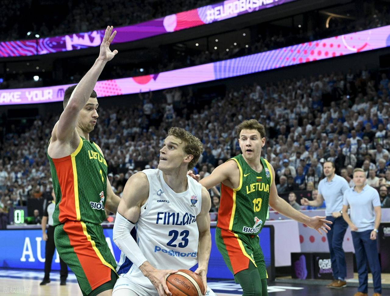 爱游戏入口-欧锦赛热门球队大决战，胜者一统天下的简单介绍