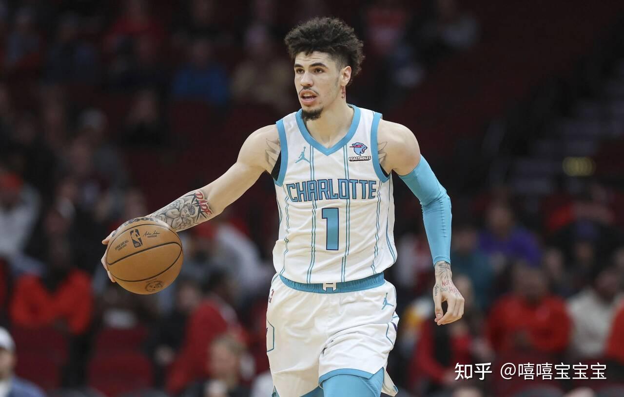 爱游戏官方-关于雄鹿客场惊险击败掘金，字母哥砍下分的信息