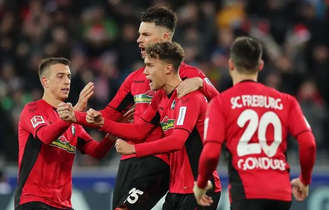 爱游戏官网-包含弗莱堡主场力克门兴格拉德巴赫，登上联赛前四的词条