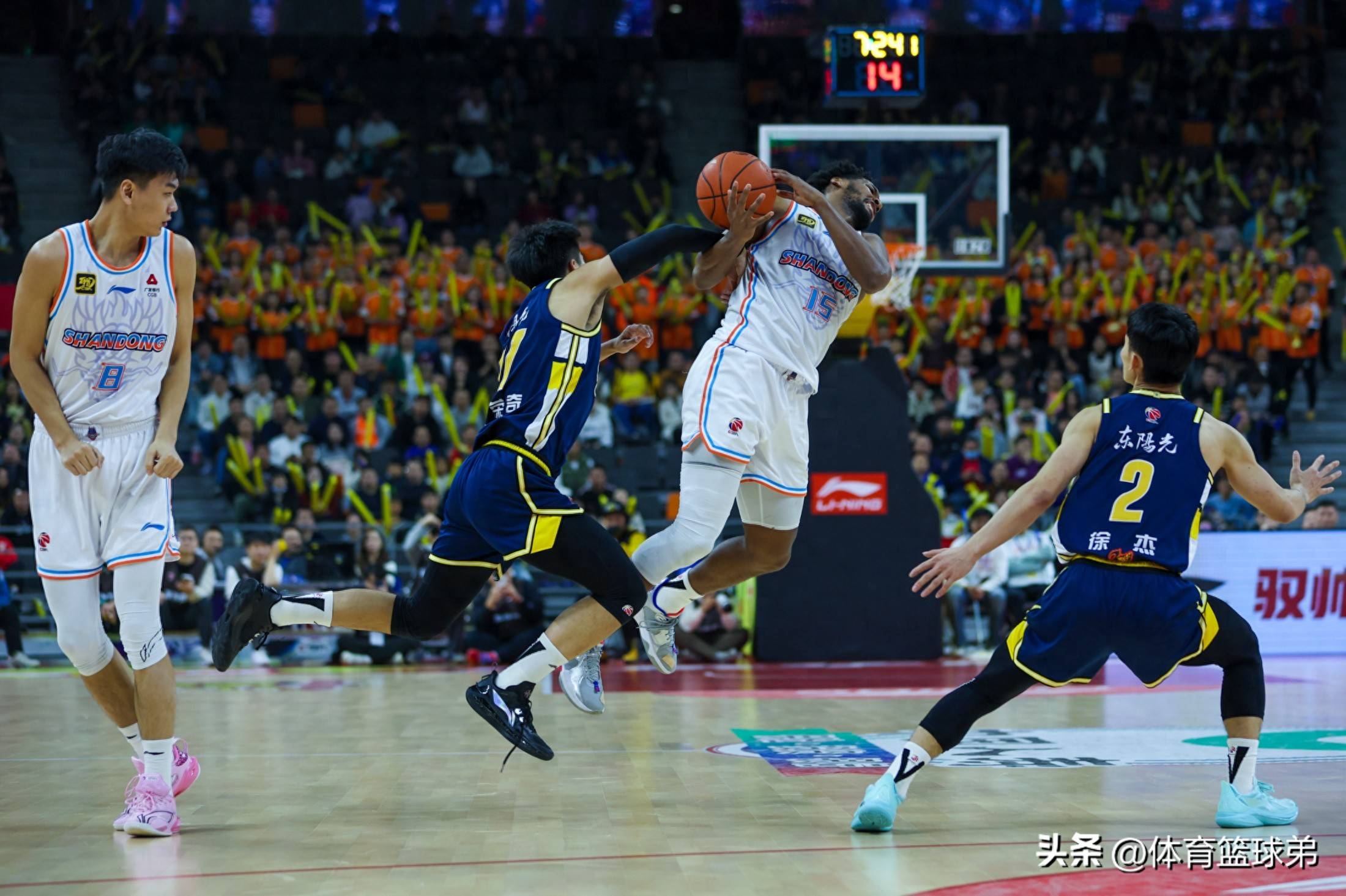 关于强力外援领衔球队登顶排名,实力强劲的信息 关于强力外援领衔球队登顶排名,实力强劲的信息