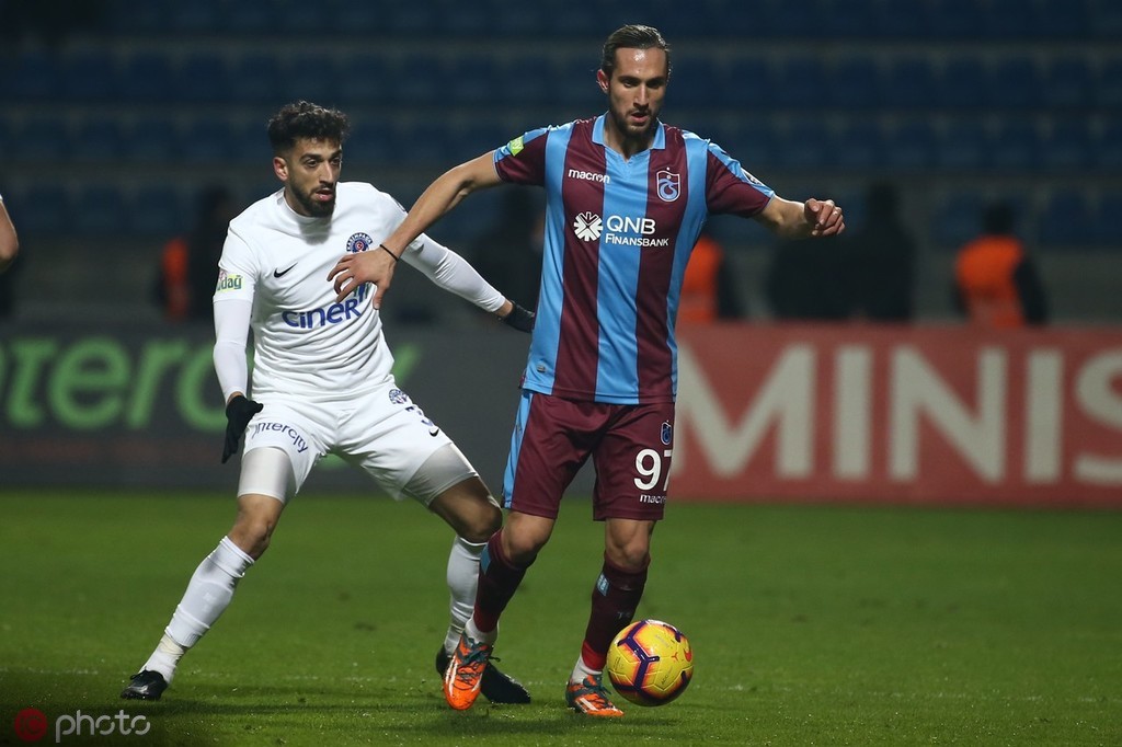 土耳其国脚被球队列入替补名单 土耳其国脚被球队列入替补名单