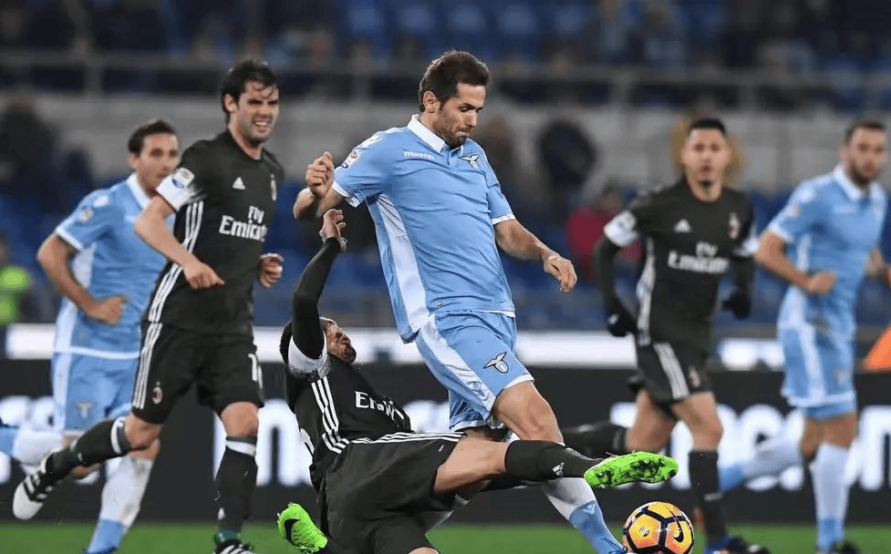 爱游戏下载-包含阿斯顿维拉不敌伯恩茅斯，遭遇劲旅两连败的词条