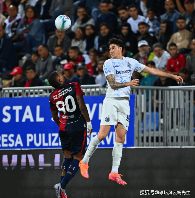 爱游戏平台-国际米兰前锋破门得分，助球队战胜对手的简单介绍